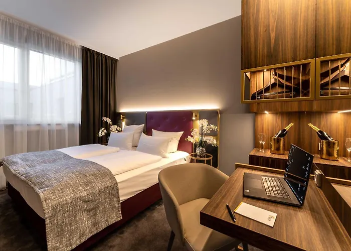 Plaza Premium Munchen